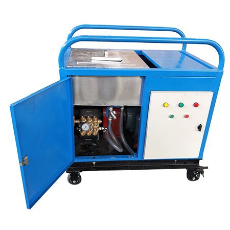 Aparat de curatat cu jet de apa de inalta presiune 15kw 300bar