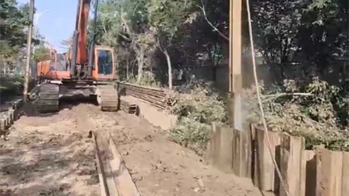 Waterjet assisted drilling and piling15 Waterjet assisted drilling and piling15